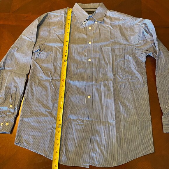 Roundtree & Yorke Blue & White Striped Cotton mens's  Button-Down Shirt M - Picture 10 of 15